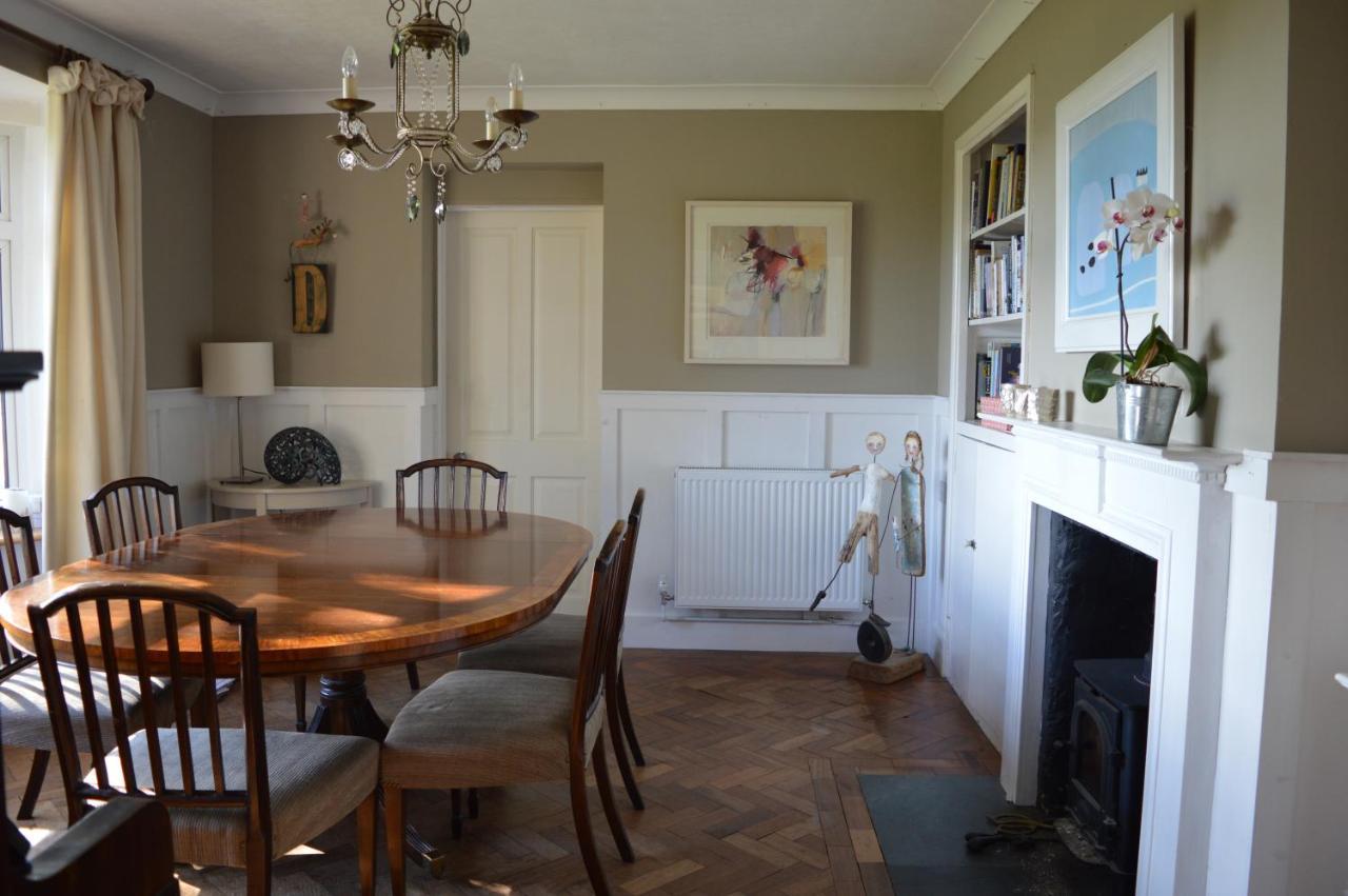 Hill House B & B & Luxury Shepherds Huts Castle Combe Esterno foto